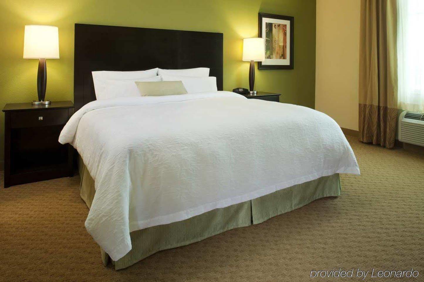 Hampton Hotel 3*
